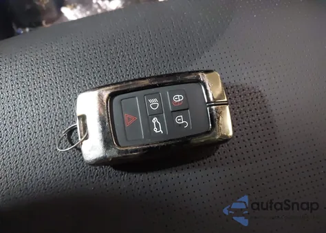 2025 Jaguar F-Pace R-Dynamic S P400 Awd Automatic z USA, uszkodzony, nr VIN SADCT2FU0SA748548